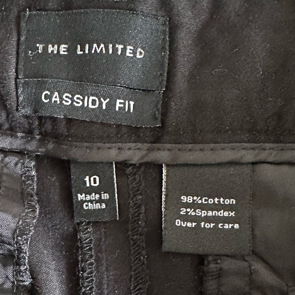 2/$10. Limited Cassidy Fit Shorts - Picture 5 of 5